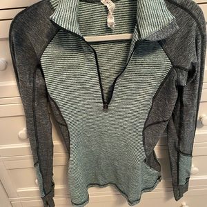 Green lululemon 1/2 zip